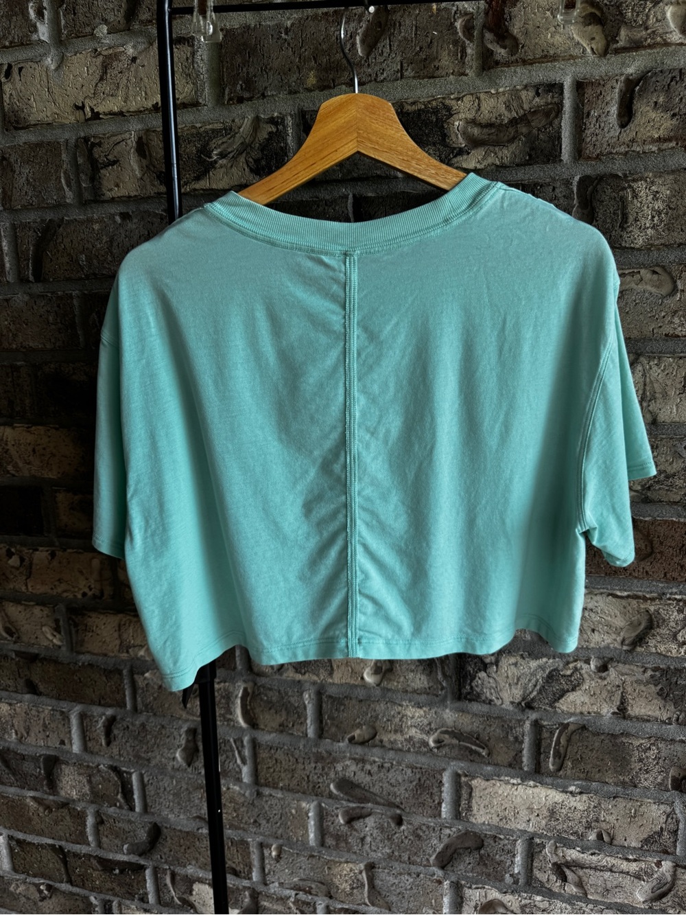 Lululemon All Yours Cropped T-Shirt
Wild Mint Sz 8 - Picture 6 of 8